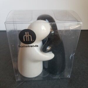 Hugging Ghost Salt and Pepper Shakers Set Hometrends Black and White